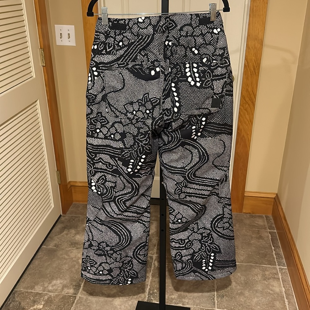 Free People Movement Bunny Slope Printed Ski / Snow Pants Midnight Combo NEW - Picture 16 of 16